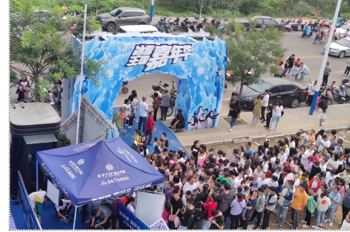 孝義農(nóng)產(chǎn)品大市場(chǎng)夢(mèng)幻冰雕展圓滿(mǎn)結(jié)束！精彩回顧...