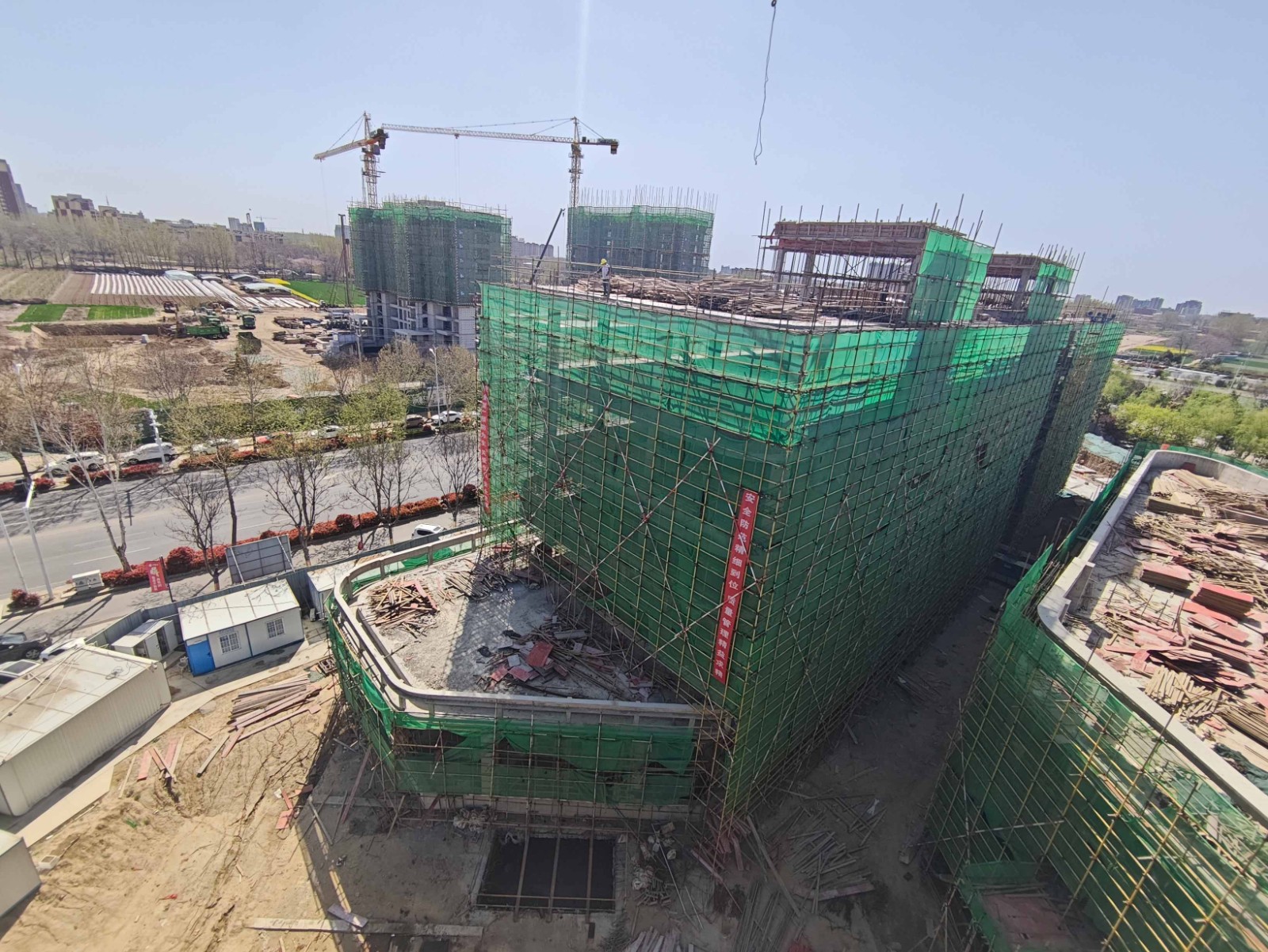 【鼎鑫·幸福滙】三月份工程進(jìn)度播報——春潮涌動筑新章，幸福輪廓漸清晰！  